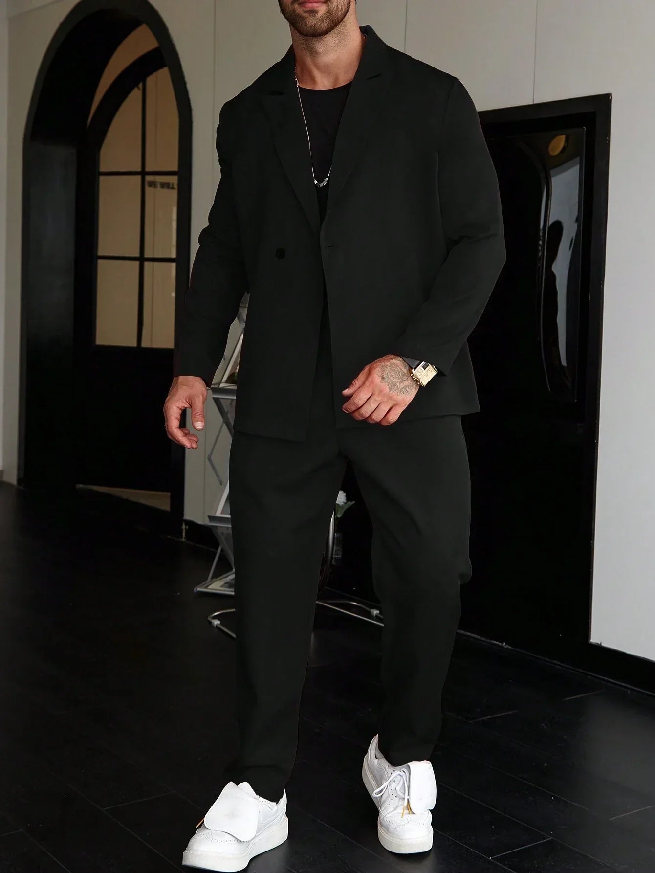 Old Money Casual One-Color Men’s Suit