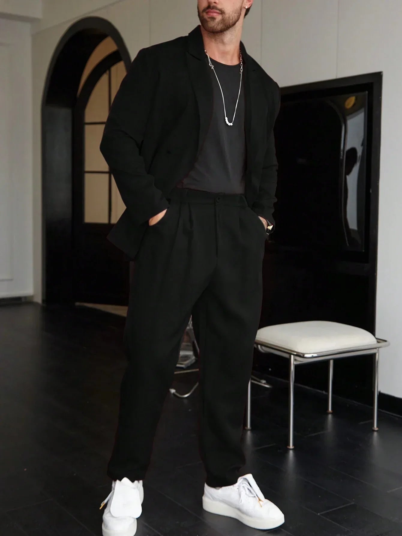 Old Money Casual One-Color Men’s Suit