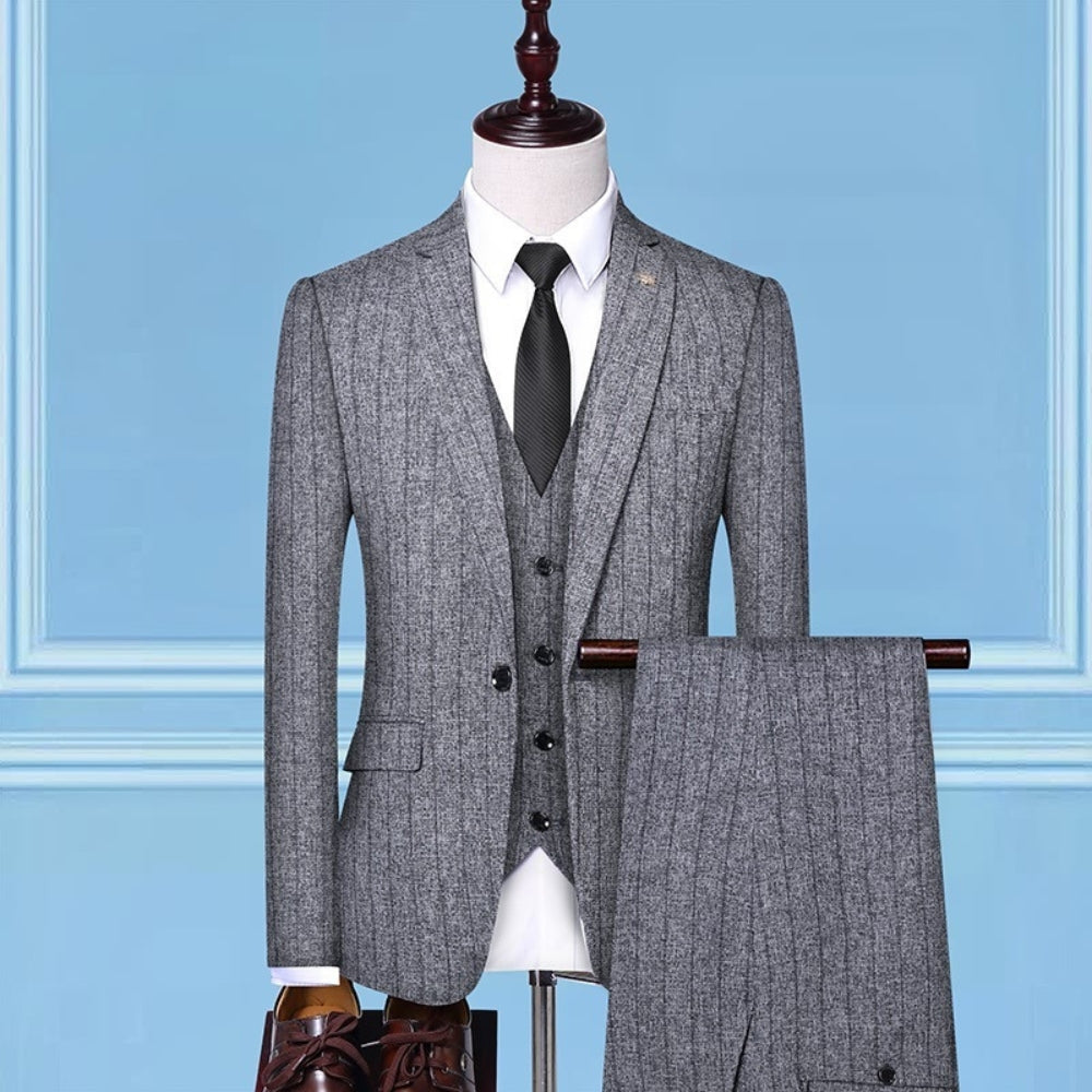 Old Money Slim Fit Style Striped Three-Piece Suit