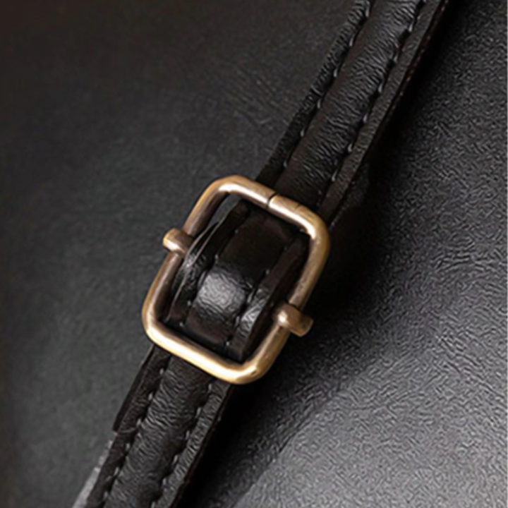 Vintage Kiss-Lock Bag -  Clara's Retro Chic Essential