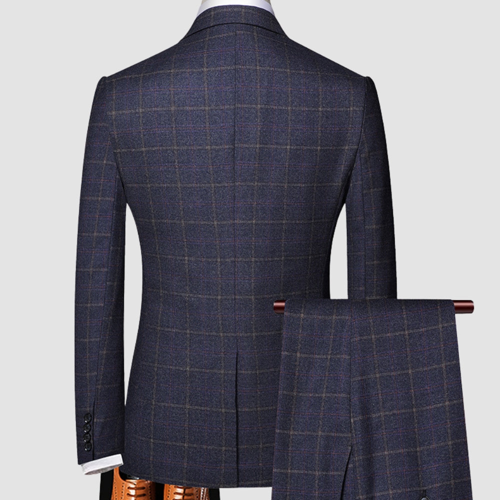 Old Money Classic Three-Piece Plaid Suit