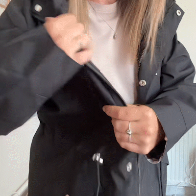 🔥Solid Color Casual Jackets, Waterproof and Windproof Jackets, Hooded Windbreakers