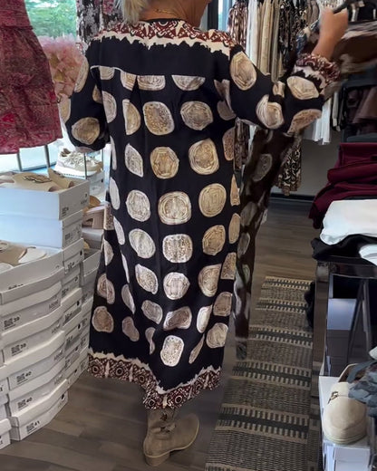 Long Sleeve Dress with V-Neck and Print