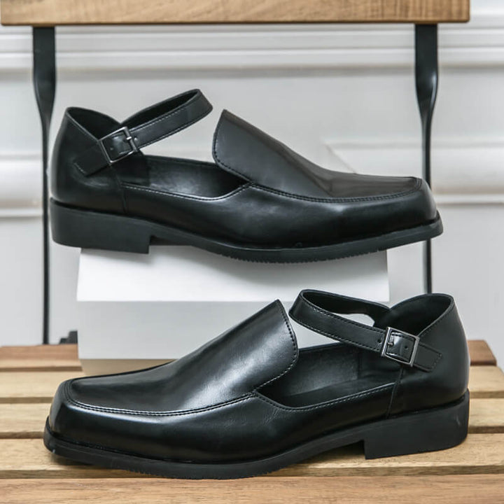 Oliver | Black Sandals