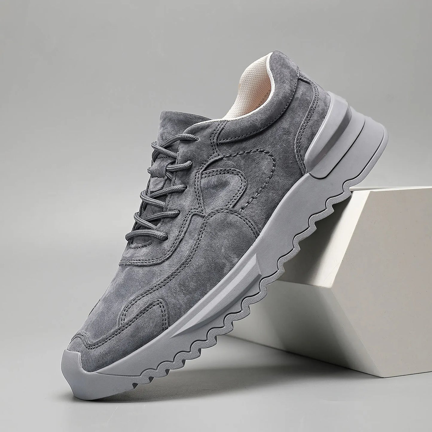 Arlow Suede Sneakers