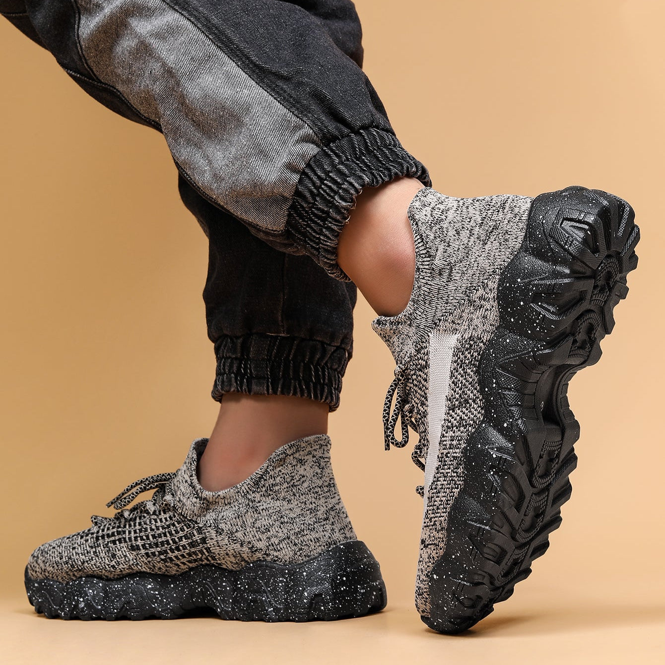 Drifter Knit Sneakers