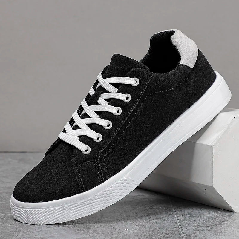 Easton Canvas Sneakers
