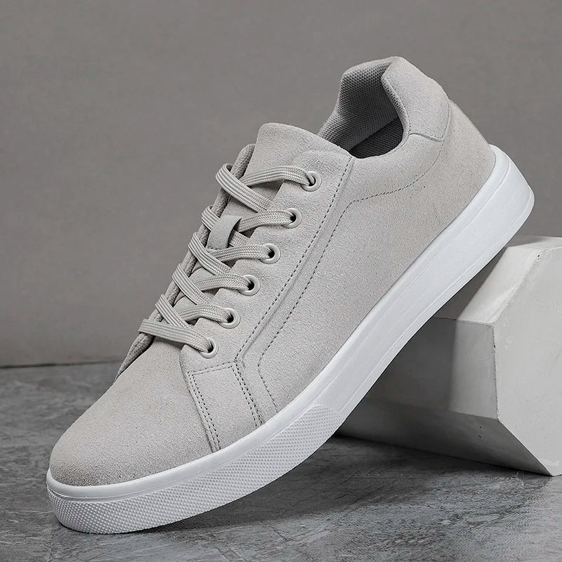 Easton Canvas Sneakers