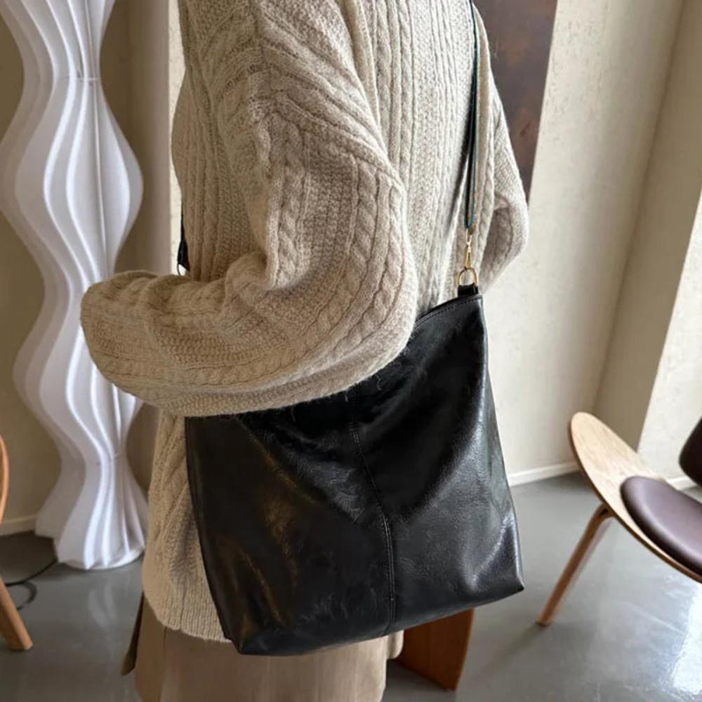 Chelsey Vintage Charm | Shoulder Bag